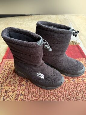 The North Face Heat Seeker Boots Womens Size 8